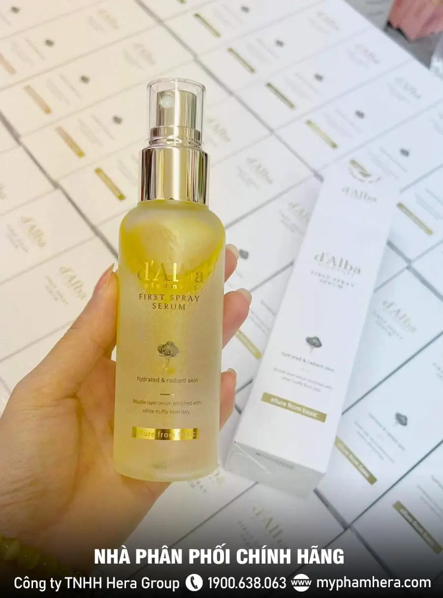 xịt khoáng D’alba White Truffle First Spray Serum